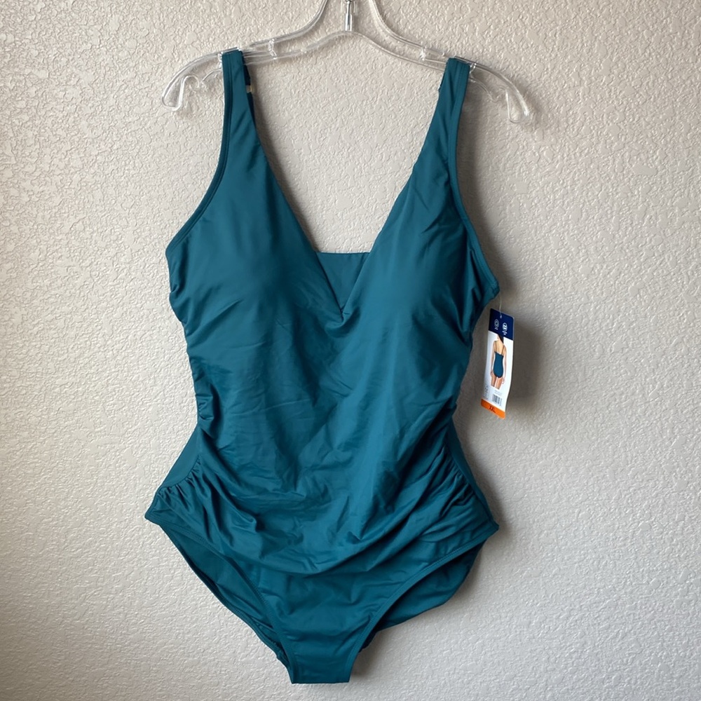Lands' End One Piece Swimsuit XXL Shirring Detail Green Removable Cups UPF 50
